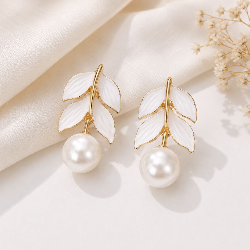 Minimalist Bar Studs lifestyle